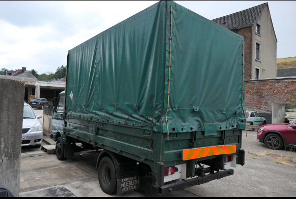 Camion Volkswagen 295-DVL-6 (1987-82.210 km-VIN:WV2ZZZ29ZHH004276) - Schuifzeilen vrachtwagen: afbeelding 4 Camion Volkswagen 295-DVL-6 (1987-82.210 km-VIN:WV2ZZZ29ZHH004276) - Schuifzeilen vrachtwagen: afbeelding 4