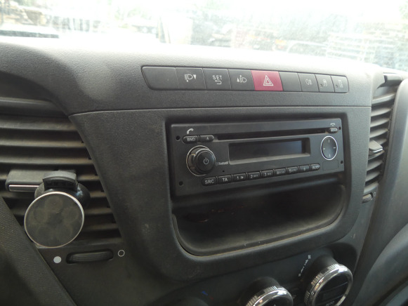 Gesloten bestelwagen Camionnette Iveco Daily (2016-134.234 km): afbeelding 8