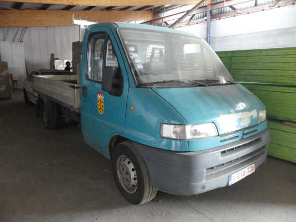 Camionnette benne Peugeot Boxer (1999-235.401 km) - Personenwagen: afbeelding 2 Camionnette benne Peugeot Boxer (1999-235.401 km) - Personenwagen: afbeelding 2