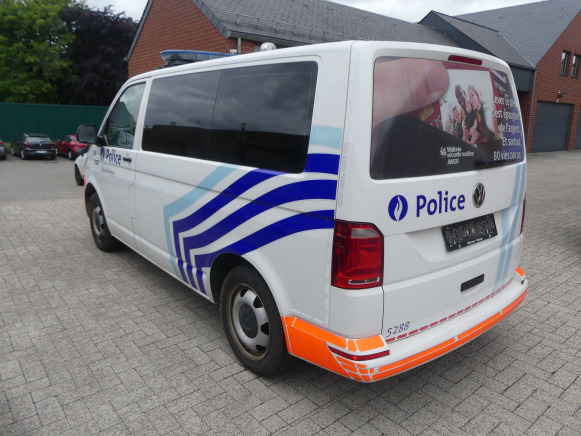 Camionnette, combi de police Volkswagen (2019-243.344 km) - Personenwagen: afbeelding 4 Camionnette, combi de police Volkswagen (2019-243.344 km) - Personenwagen: afbeelding 4