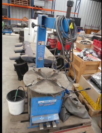 Démonte-pneu Ravaglioli G820 - Werkplaats toebehoor: afbeelding 3 Démonte-pneu Ravaglioli G820 - Werkplaats toebehoor: afbeelding 3