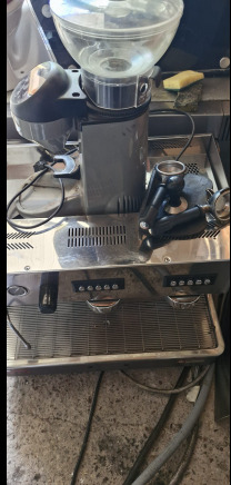 Machine à expresso 2 groupes automatique | Diamant |+MOULIN À CAFÉ - Voedselverwerkende machine: afbeelding 1 Machine à expresso 2 groupes automatique | Diamant |+MOULIN À CAFÉ - Voedselverwerkende machine: afbeelding 1