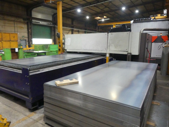 Machine de découpe laser CO² avec refroidisseur et aspiration de fumée Bystronic Bylaser 4400 - Metaalbewerkingsmachine: afbeelding 3 Machine de découpe laser CO² avec refroidisseur et aspiration de fumée Bystronic Bylaser 4400 - Metaalbewerkingsmachine: afbeelding 3