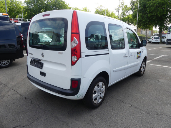 REF:15396 - Voiture Renault Kangoo 1.5 D (2011-85.809 km) - SUV: afbeelding 4 REF:15396 - Voiture Renault Kangoo 1.5 D (2011-85.809 km) - SUV: afbeelding 4