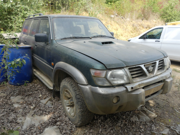 REF:1662 - Voiture Nissan - Personenwagen: afbeelding 2 REF:1662 - Voiture Nissan - Personenwagen: afbeelding 2