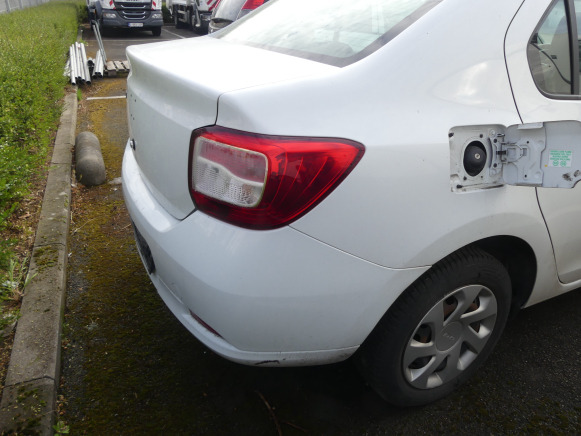REF:20513 - Voiture Dacia Logan Berline (2013-97.655 km) - Sedan: afbeelding 5 REF:20513 - Voiture Dacia Logan Berline (2013-97.655 km) - Sedan: afbeelding 5