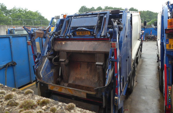 REF:61-BDT-1 - Camion poubelle DAF CF 290 FAG (2014-364.476 km) - Vuilniswagen: afbeelding 3 REF:61-BDT-1 - Camion poubelle DAF CF 290 FAG (2014-364.476 km) - Vuilniswagen: afbeelding 3