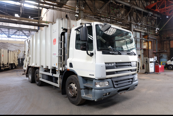 REF : 8 -Camion Poubelle DAF CF75 - Vuilniswagen: afbeelding 3 REF : 8 -Camion Poubelle DAF CF75 - Vuilniswagen: afbeelding 3