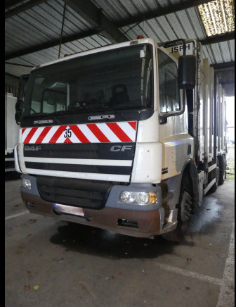 REF:C35 - Camion poubelle (pour pièces) DAF CF75.310 - Vuilniswagen: afbeelding 1 REF:C35 - Camion poubelle (pour pièces) DAF CF75.310 - Vuilniswagen: afbeelding 1