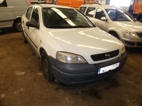 REF:JGN449 - Voiture Opel Astra 1,7 Dti (2003-129.196 km) - SUV: afbeelding 2 REF:JGN449 - Voiture Opel Astra 1,7 Dti (2003-129.196 km) - SUV: afbeelding 2