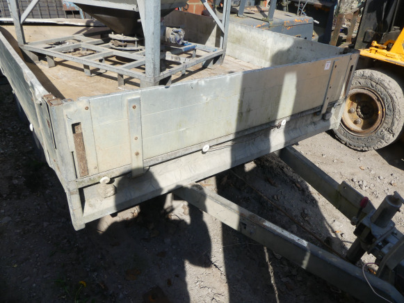 Remorque double essieu + silo pvc et son, contenant - Open/ Plateau aanhangwagen: afbeelding 5 Remorque double essieu + silo pvc et son, contenant - Open/ Plateau aanhangwagen: afbeelding 5