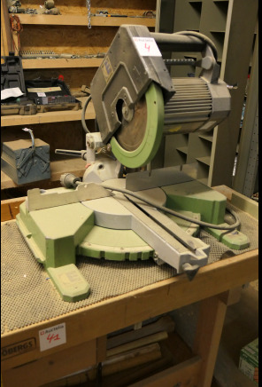 Scie à onglet Elektra Beckum KGS300 - Houtbewerkingsmachine: afbeelding 2 Scie à onglet Elektra Beckum KGS300 - Houtbewerkingsmachine: afbeelding 2