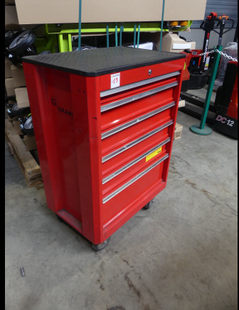 Servante d'atelier et contenu d'outillage - Magazijntruck: afbeelding 1 Servante d'atelier et contenu d'outillage - Magazijntruck: afbeelding 1