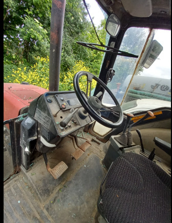 Tracteur Case International 4240XLA - Tractor: afbeelding 2 Tracteur Case International 4240XLA - Tractor: afbeelding 2