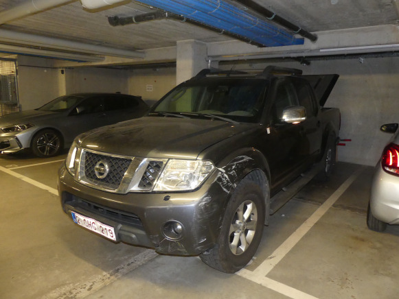 Voiture Nissan NAVARA 2.5 (2012-237.396 km) - Personenwagen: afbeelding 1 Voiture Nissan NAVARA 2.5 (2012-237.396 km) - Personenwagen: afbeelding 1