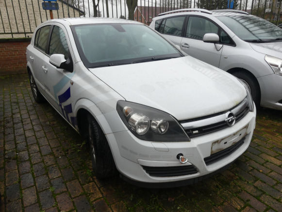 Voiture Opel Astra (2005-150.228 km) - Personenwagen: afbeelding 2 Voiture Opel Astra (2005-150.228 km) - Personenwagen: afbeelding 2