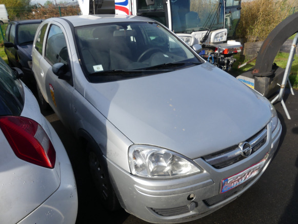 Voiture Opel Corsa - Personenwagen: afbeelding 2 Voiture Opel Corsa - Personenwagen: afbeelding 2