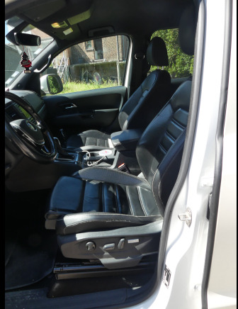 Voiture Volkswagen Amarok (2019-252.394 km-VIN:WV1ZZZ2HZKH021515) - Pick-up: afbeelding 5 Voiture Volkswagen Amarok (2019-252.394 km-VIN:WV1ZZZ2HZKH021515) - Pick-up: afbeelding 5