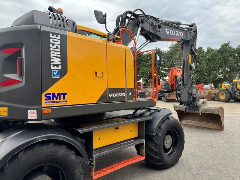 Volvo EWR150E 2019 6300 uur ! NETTE FRISSE MACHINE ! - Mobiele graafmachine: afbeelding 4 Volvo EWR150E 2019 6300 uur ! NETTE FRISSE MACHINE ! - Mobiele graafmachine: afbeelding 4
