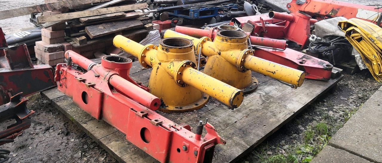 PALFINGER used parts, Gebr. Erstazteile, Kran, Ladekran, crane - Autolaadkraan: afbeelding 4 PALFINGER used parts, Gebr. Erstazteile, Kran, Ladekran, crane - Autolaadkraan: afbeelding 4