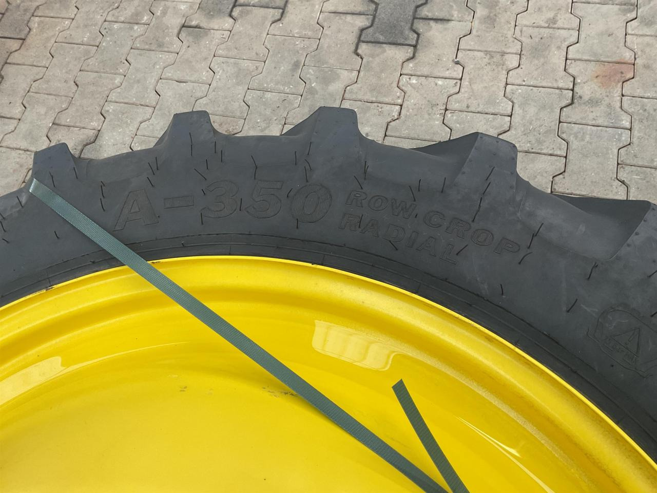 Alliance 270/95R36 - Band voor Landbouwmachine: afbeelding 4 Alliance 270/95R36 - Band voor Landbouwmachine: afbeelding 4