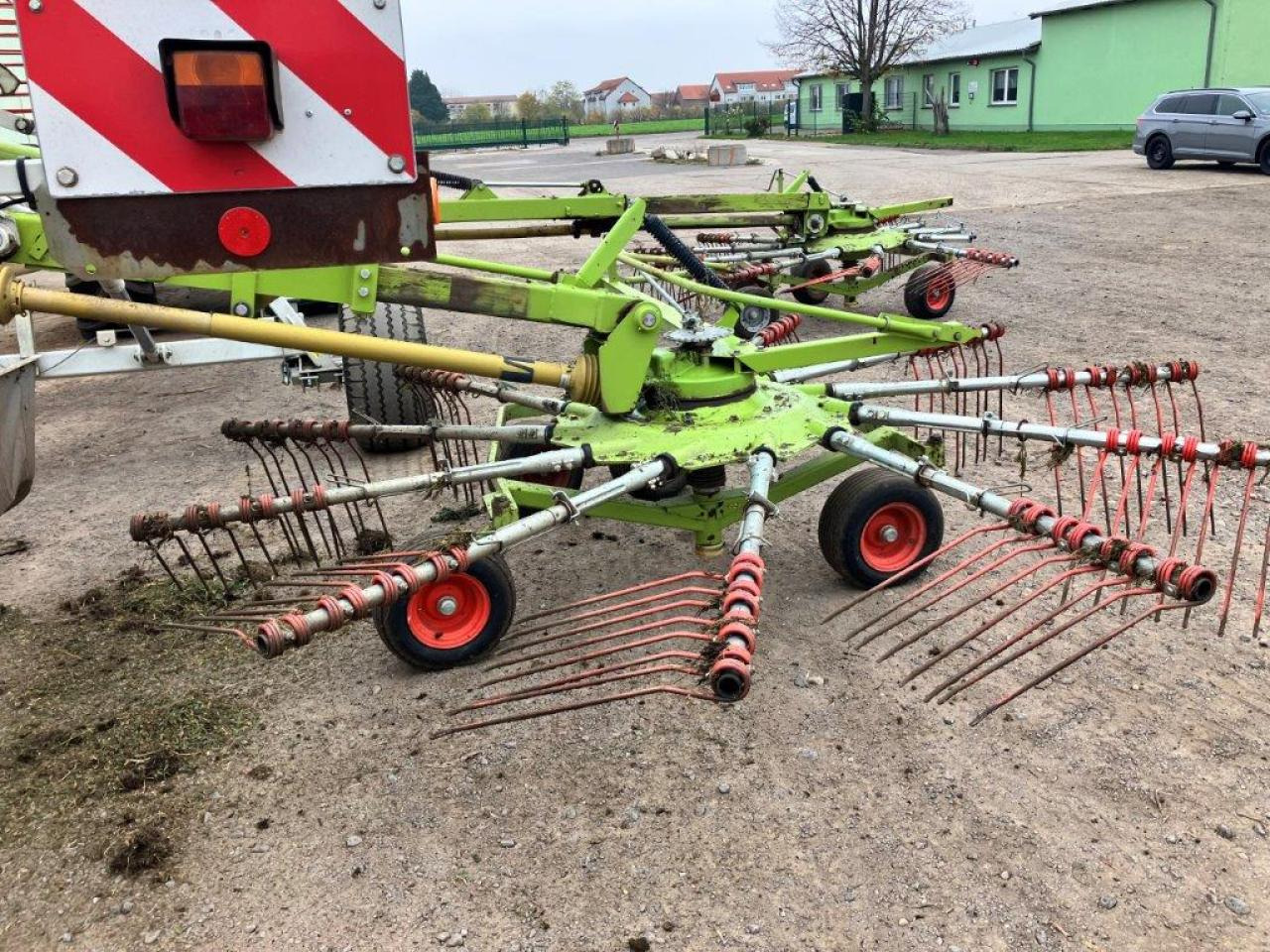 CLAAS Liner 3000 - Hooischudder: afbeelding 3 CLAAS Liner 3000 - Hooischudder: afbeelding 3