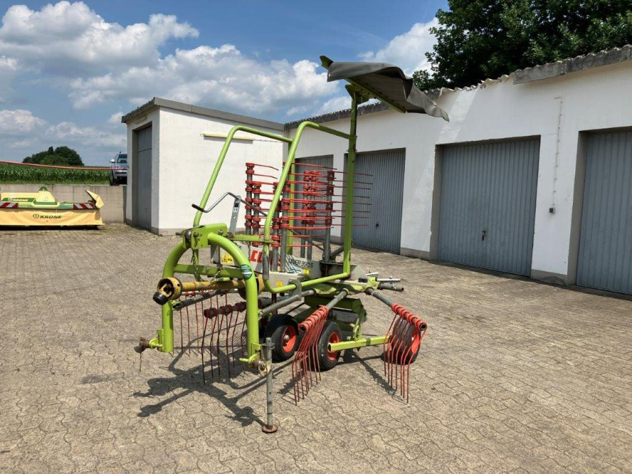 CLAAS Liner 390S - Hooischudder: afbeelding 2 CLAAS Liner 390S - Hooischudder: afbeelding 2