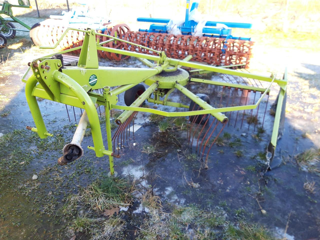 CLAAS WS 320 S - Hooischudder: afbeelding 2 CLAAS WS 320 S - Hooischudder: afbeelding 2