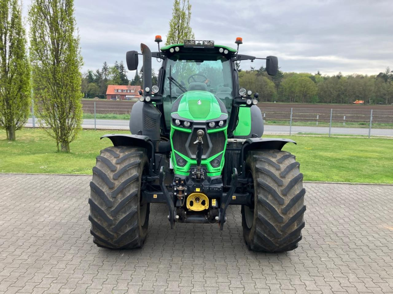 Deutz-Fahr 6215 TTV - Tractor: afbeelding 5 Deutz-Fahr 6215 TTV - Tractor: afbeelding 5