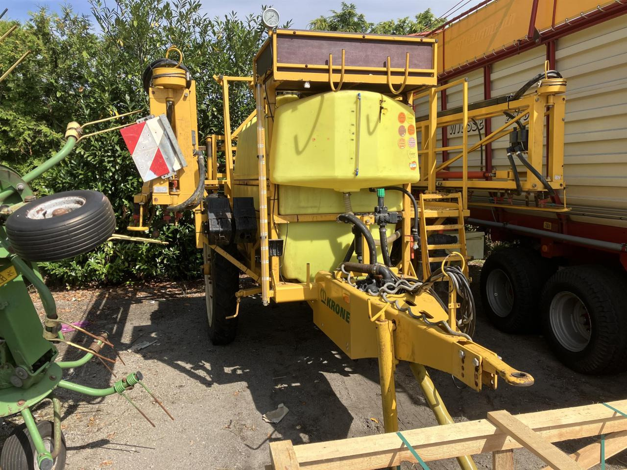 Dubex Junior 2500-27 - Getrokken veldspuit: afbeelding 2 Dubex Junior 2500-27 - Getrokken veldspuit: afbeelding 2