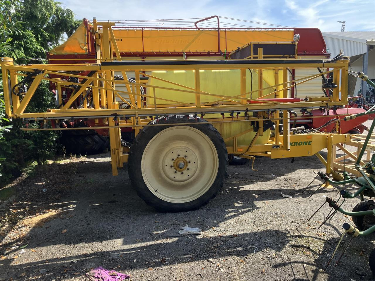 Dubex Junior 2500-27 - Getrokken veldspuit: afbeelding 1 Dubex Junior 2500-27 - Getrokken veldspuit: afbeelding 1