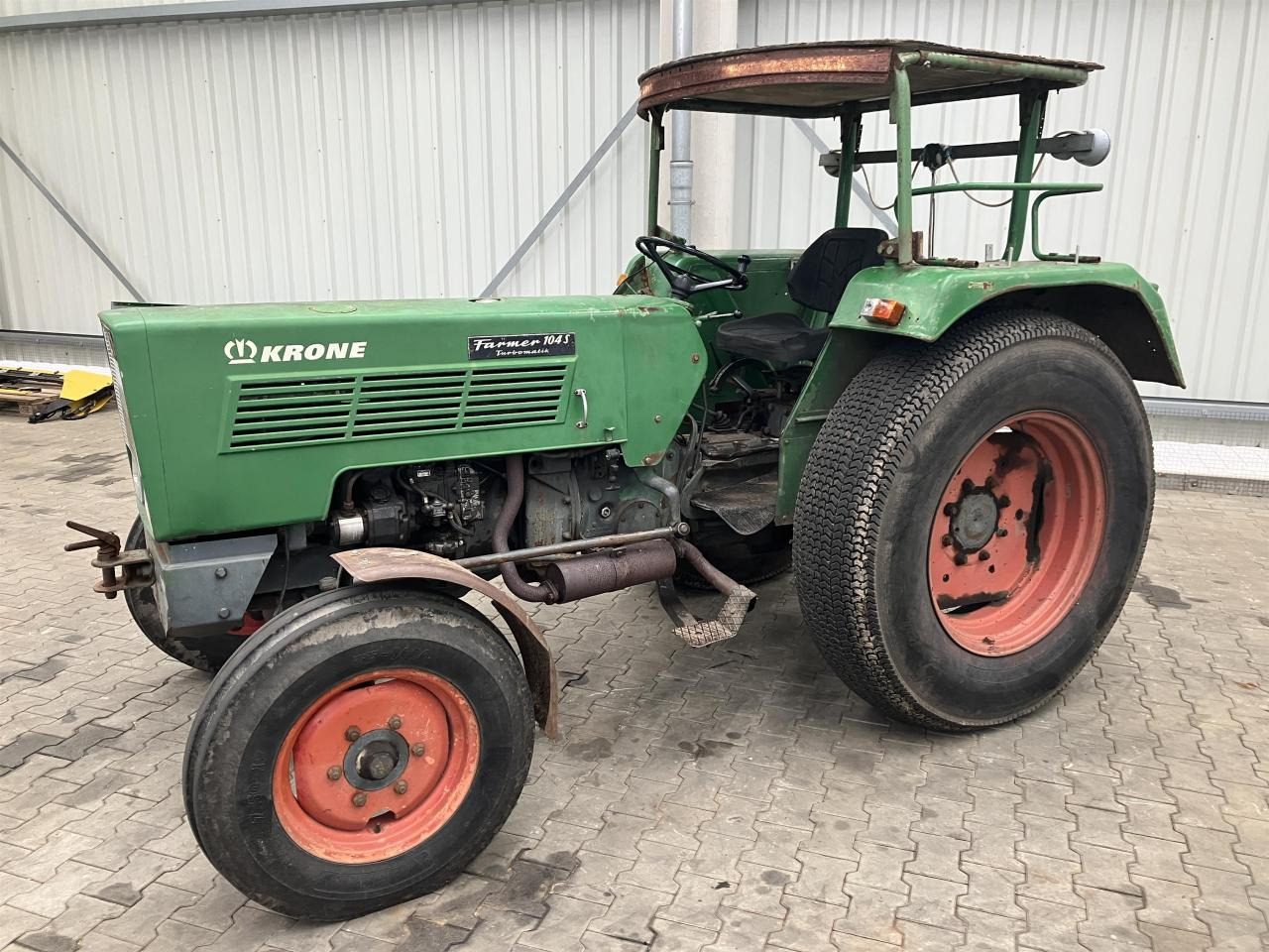 Fendt 104 S Farmer - Tractor: afbeelding 1 Fendt 104 S Farmer - Tractor: afbeelding 1