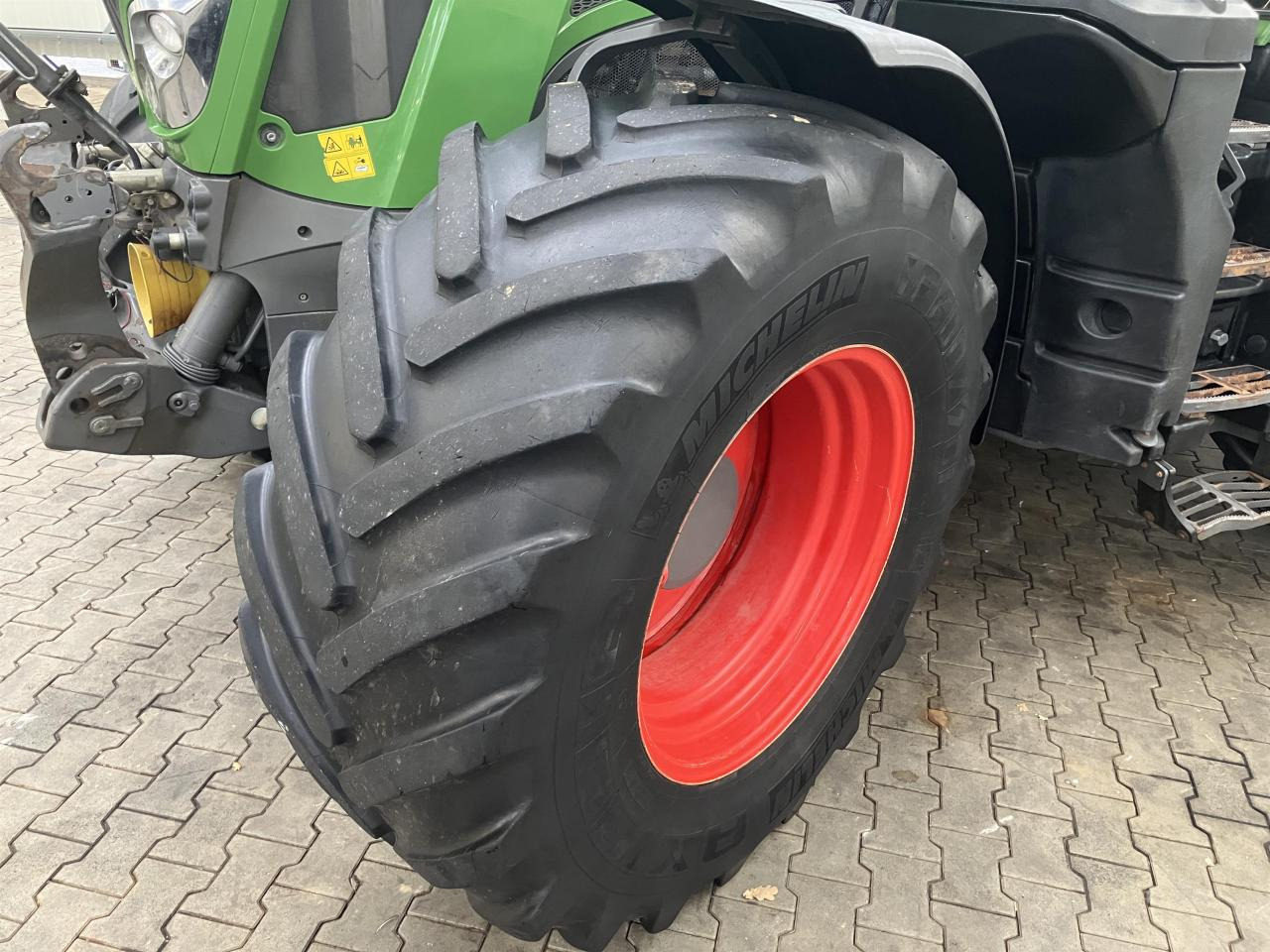 Fendt 826 Vario ProfiPlus - Tractor: afbeelding 2 Fendt 826 Vario ProfiPlus - Tractor: afbeelding 2