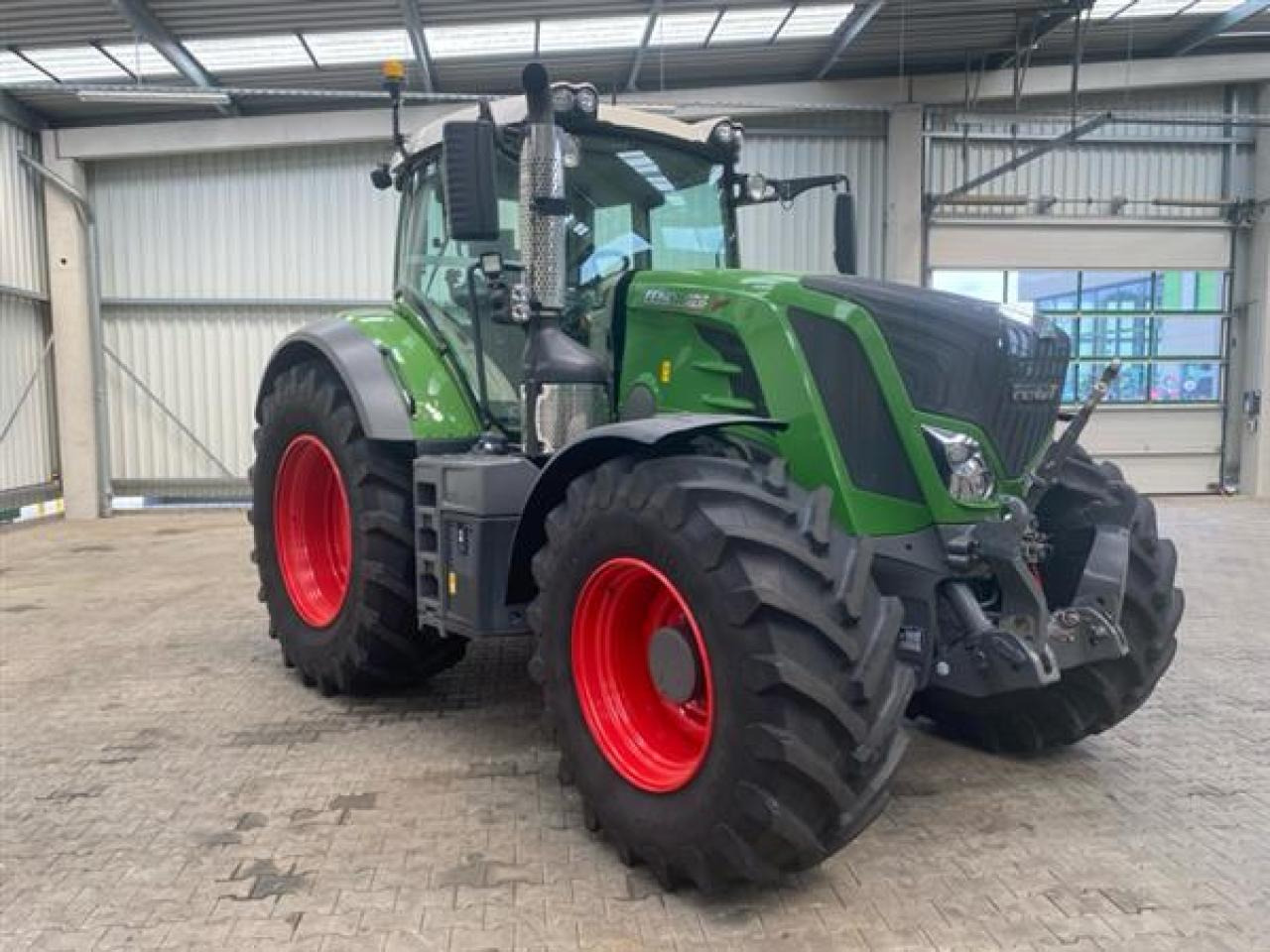 Fendt 828 ProfiPlus - Tractor: afbeelding 2 Fendt 828 ProfiPlus - Tractor: afbeelding 2