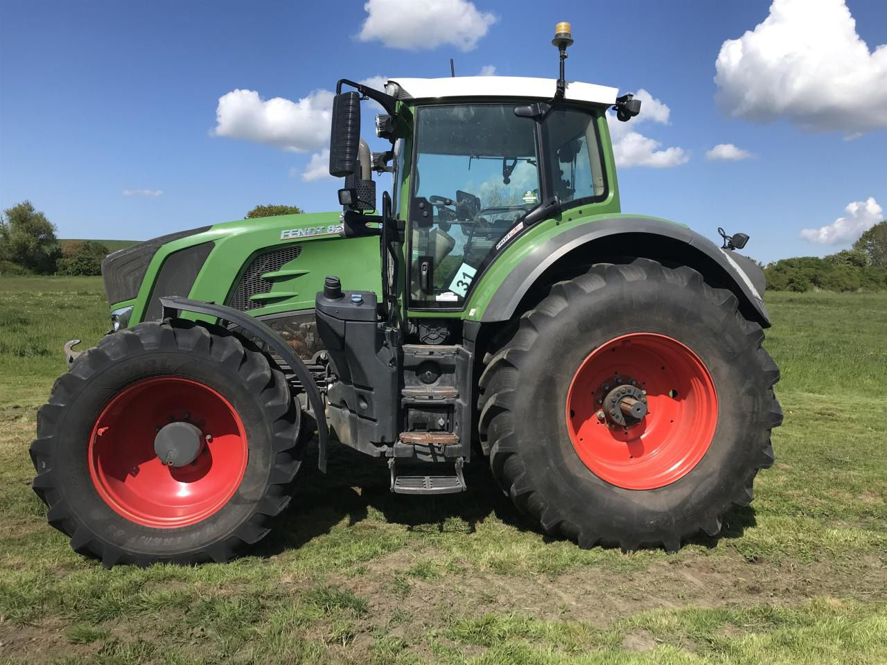 Fendt 828 Vario - Tractor: afbeelding 1 Fendt 828 Vario - Tractor: afbeelding 1