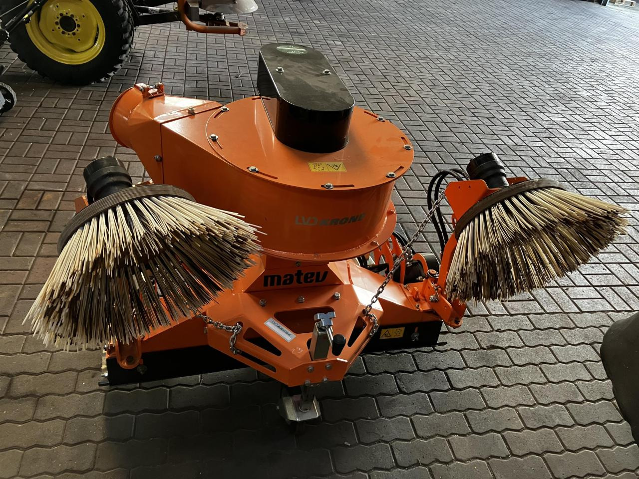 Matev MRM-120 AS Laubsaugdüse - Gemeentelijke machine/ Speciaal: afbeelding 5 Matev MRM-120 AS Laubsaugdüse - Gemeentelijke machine/ Speciaal: afbeelding 5