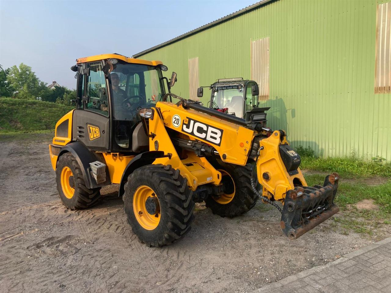 JCB TM 220 - Verreiker: afbeelding 1 JCB TM 220 - Verreiker: afbeelding 1