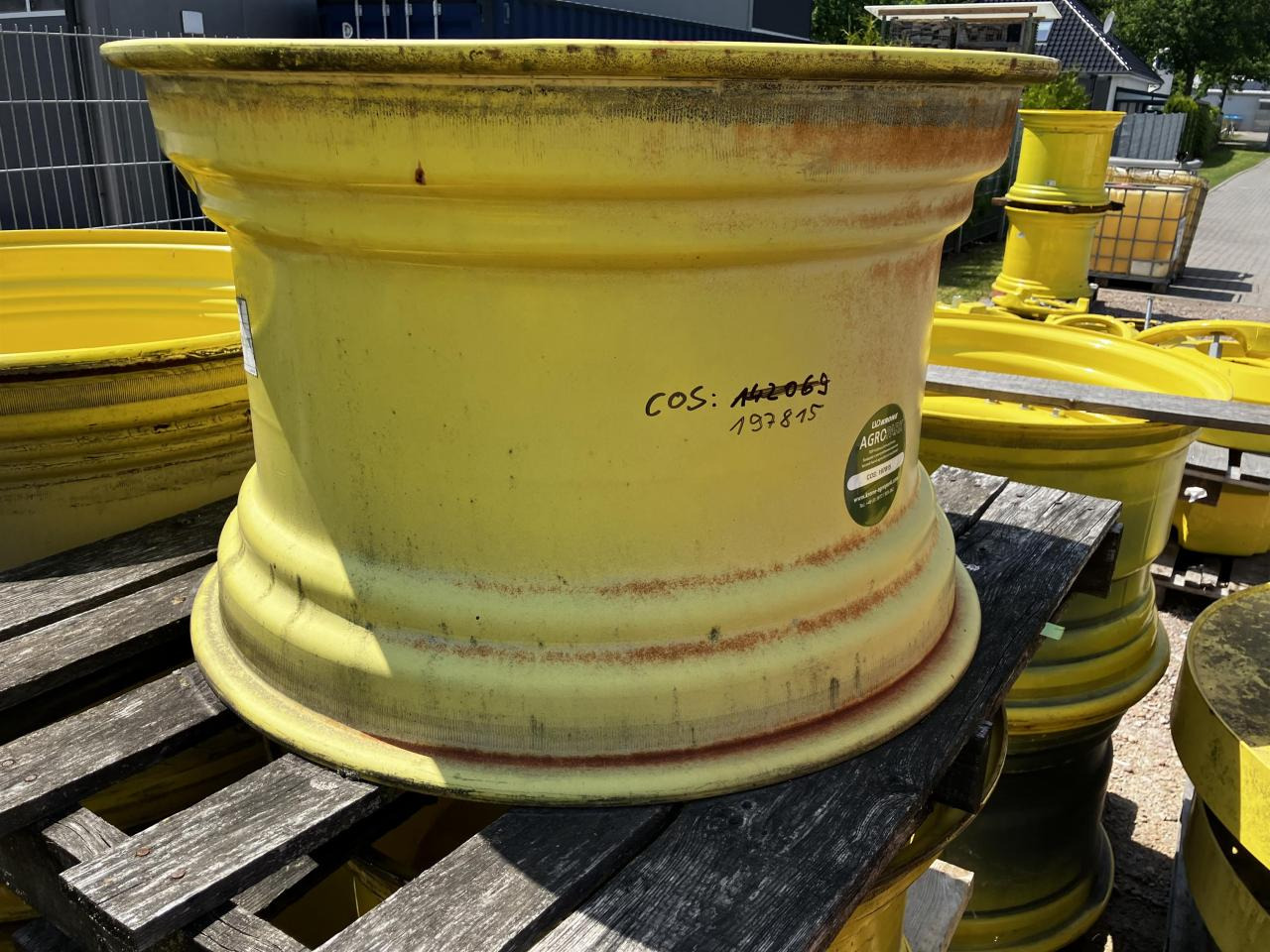 John Deere 18x28 - Band voor Landbouwmachine: afbeelding 1 John Deere 18x28 - Band voor Landbouwmachine: afbeelding 1