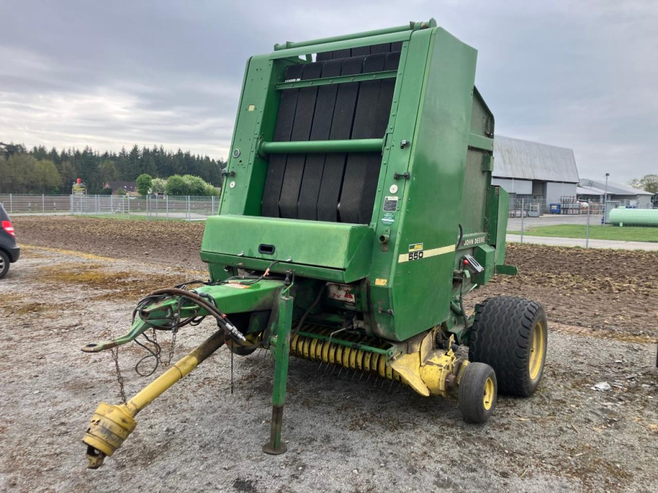 John Deere 550 - Ronde balenpers: afbeelding 1 John Deere 550 - Ronde balenpers: afbeelding 1