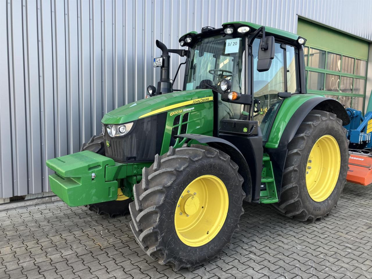 John Deere 6100M - Tractor: afbeelding 1 John Deere 6100M - Tractor: afbeelding 1