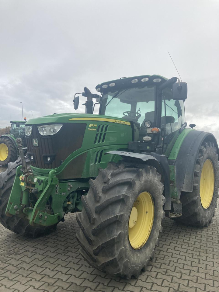 John Deere 6170R - Tractor: afbeelding 1 John Deere 6170R - Tractor: afbeelding 1