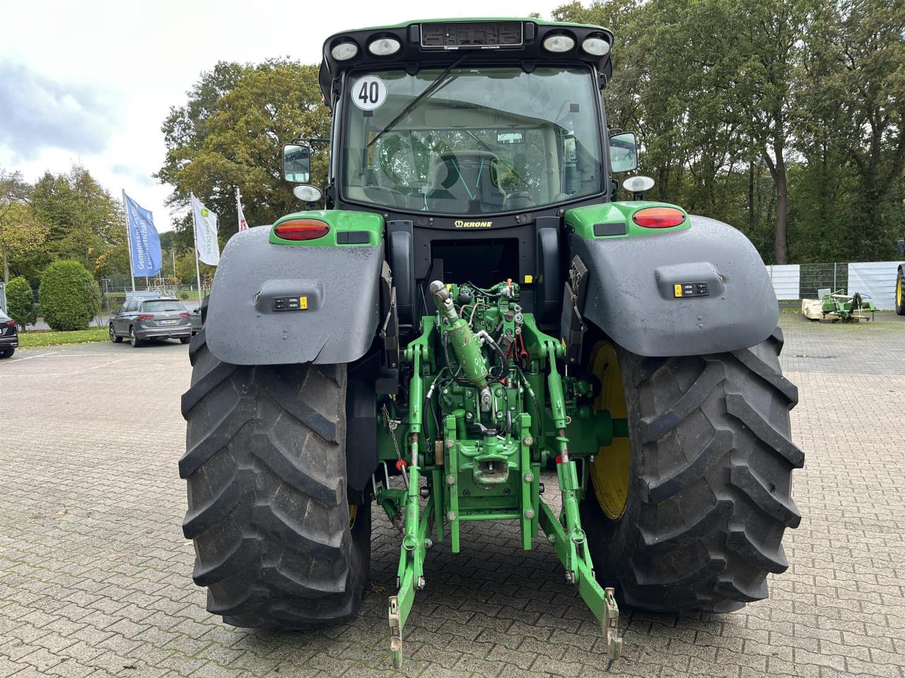 John Deere 6190R - Tractor: afbeelding 2 John Deere 6190R - Tractor: afbeelding 2