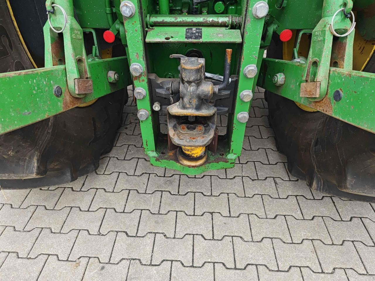 John Deere 6210R - Tractor: afbeelding 5 John Deere 6210R - Tractor: afbeelding 5