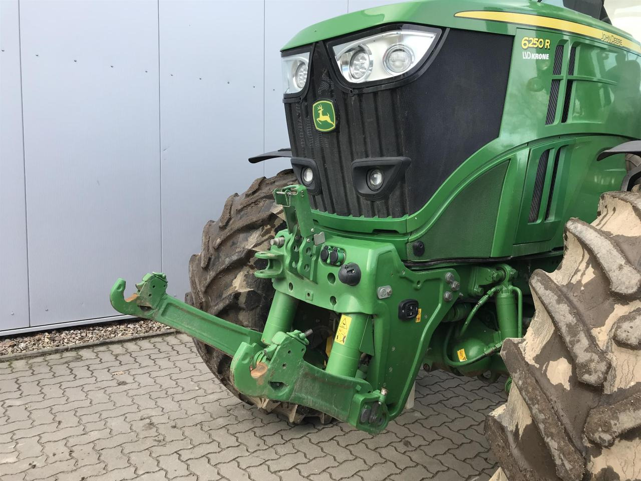 John Deere 6250R - Tractor: afbeelding 4 John Deere 6250R - Tractor: afbeelding 4