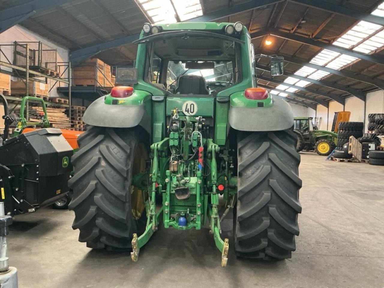 John Deere 6820 - Tractor: afbeelding 3 John Deere 6820 - Tractor: afbeelding 3