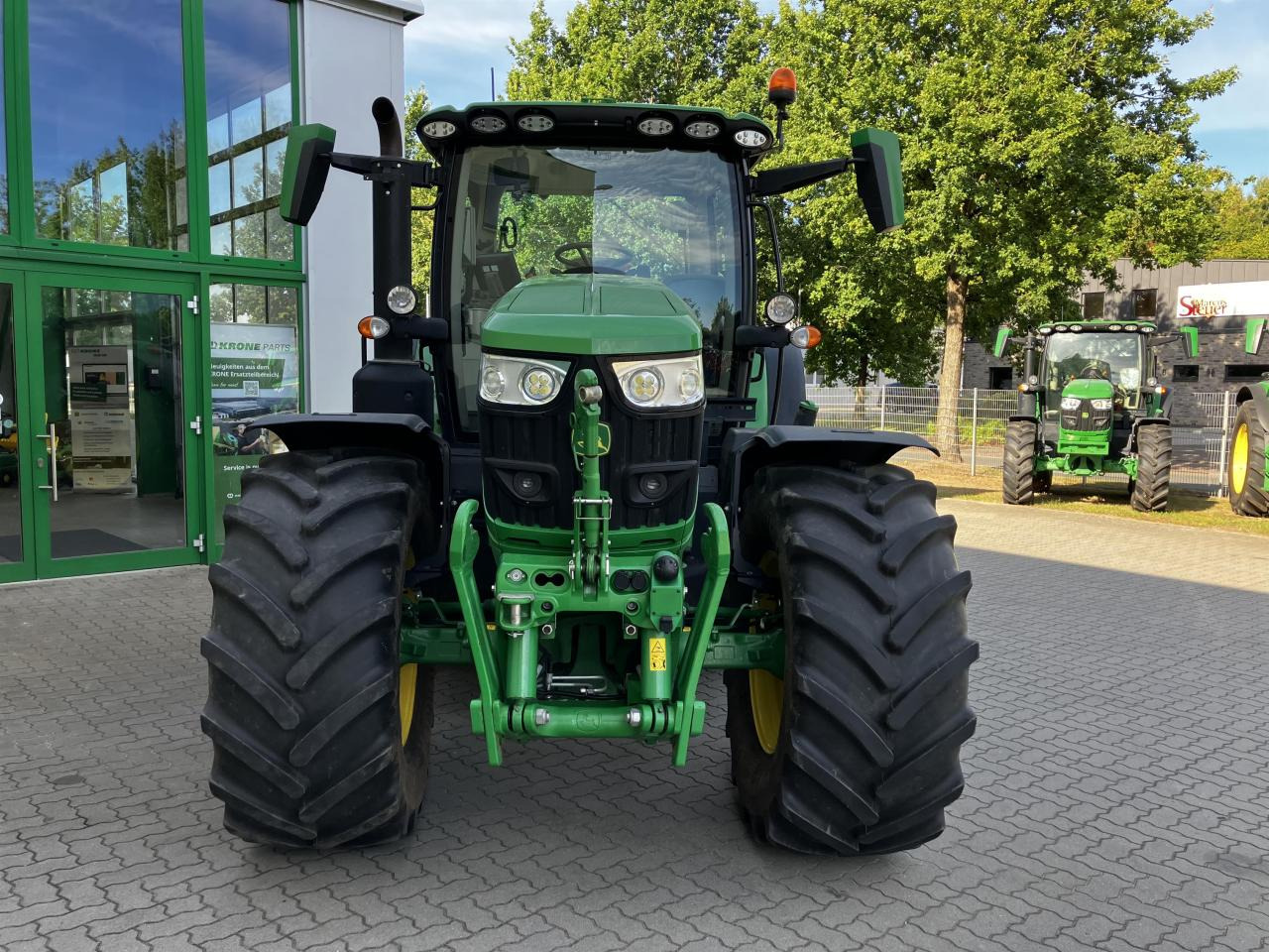 John Deere 6R 155 - Tractor: afbeelding 3 John Deere 6R 155 - Tractor: afbeelding 3