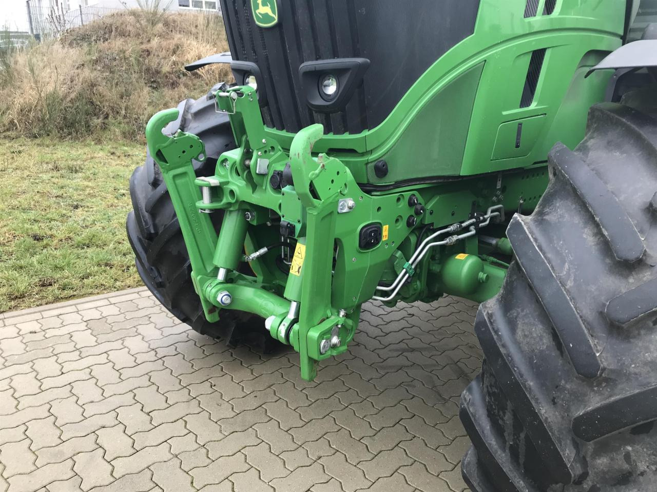 Tractor John Deere 6R 215: afbeelding 6