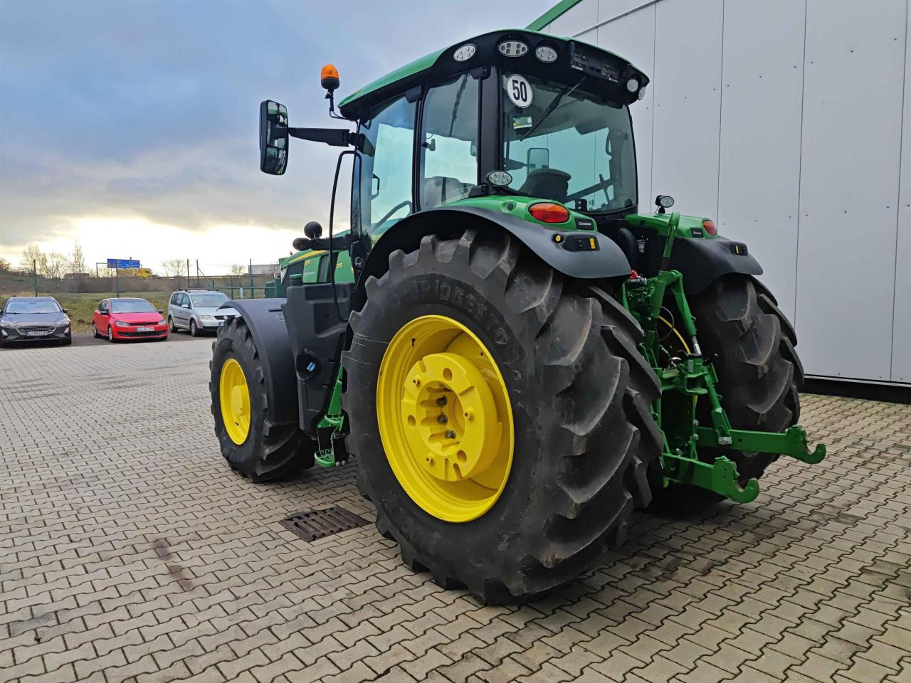 John Deere 6R 215 - Tractor: afbeelding 5 John Deere 6R 215 - Tractor: afbeelding 5