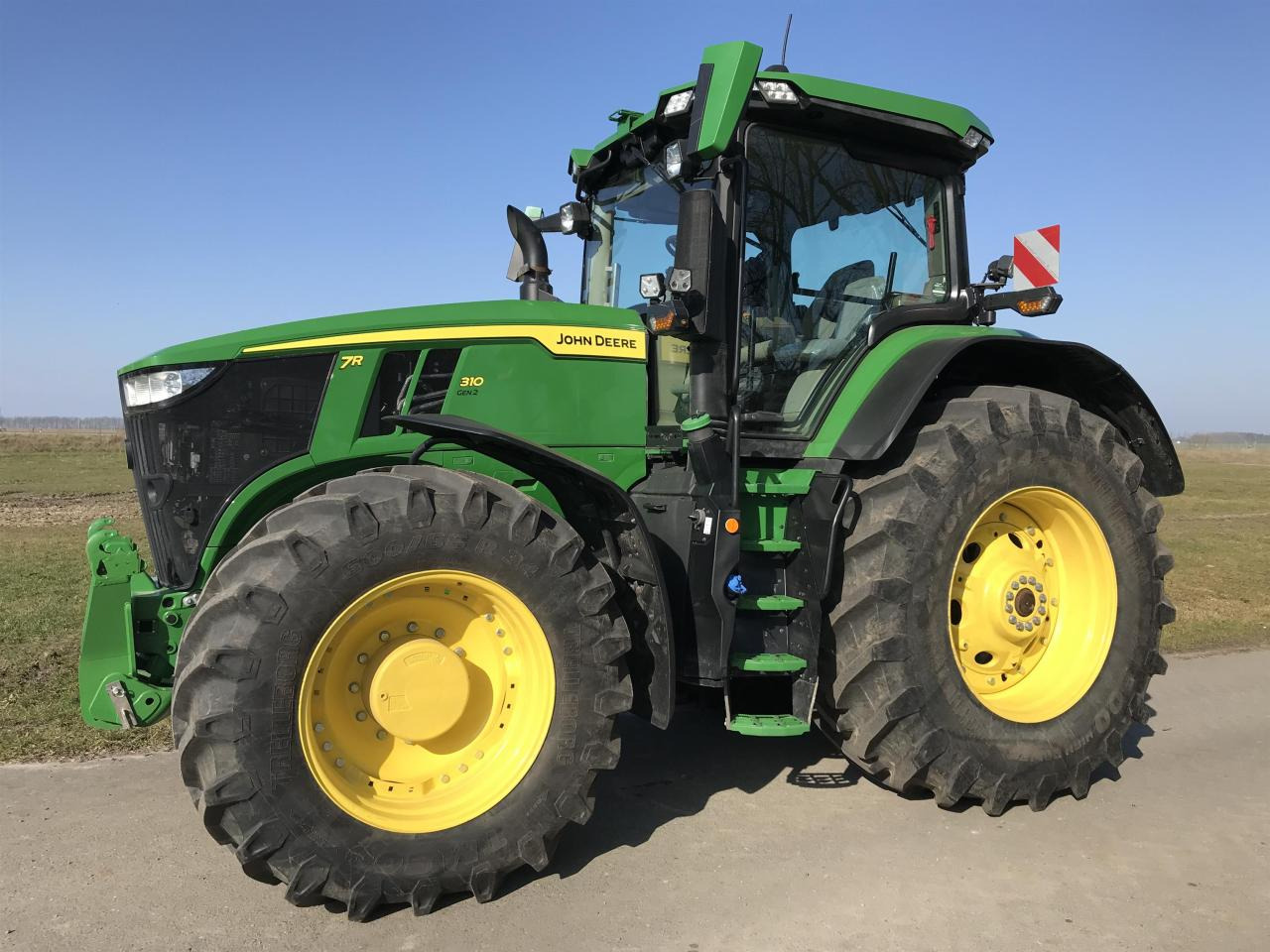 John Deere 7R 310 - Tractor: afbeelding 1 John Deere 7R 310 - Tractor: afbeelding 1