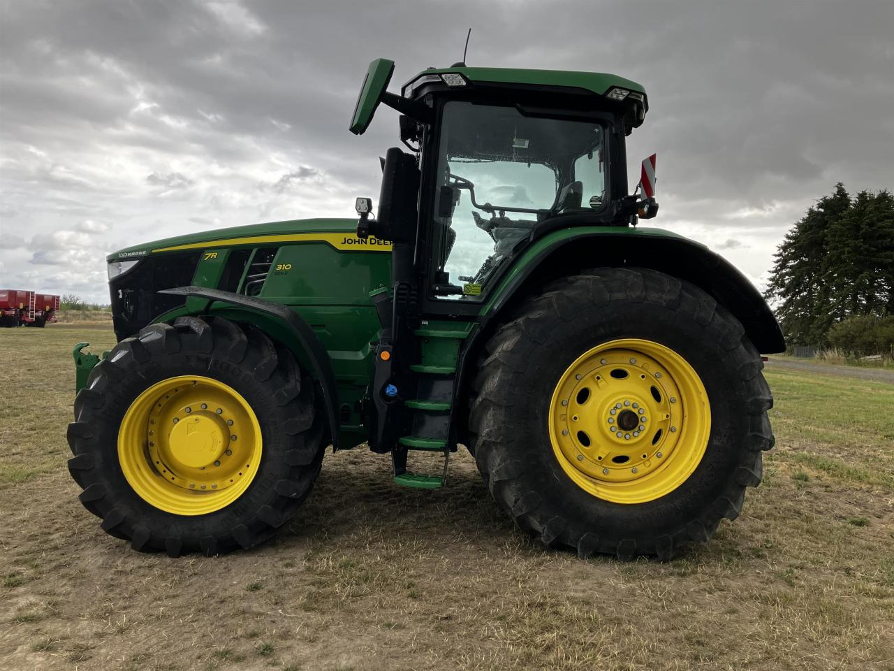 John Deere 7R 310 - Tractor: afbeelding 1 John Deere 7R 310 - Tractor: afbeelding 1
